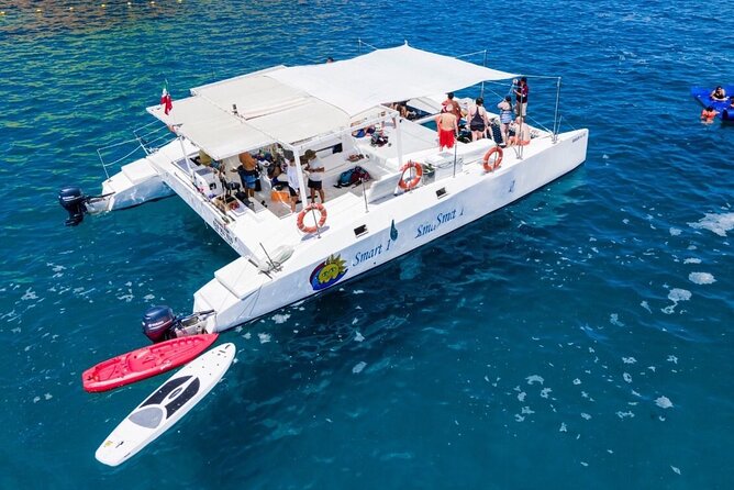 2.10 Hour Sunset Tour on Catamaran in Cabo San Lucas - Stop 4: The Arch again, now at night (10 minutes)