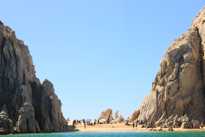 45 Minute Transparent Boat Ride to the Arch of Cabo San Lucas - Should You Book This Transparent Boat Ride?