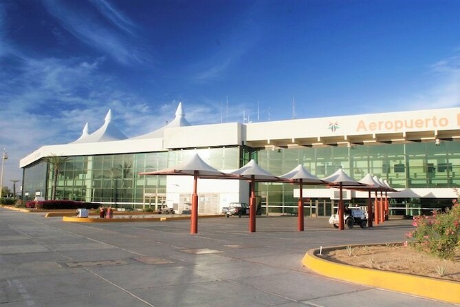 Airport Transfer to Cabo San Lucas & Pacific side Hotels & Villas Round Trip - Key things to know before you go