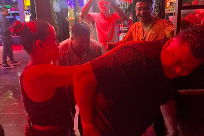 Bachelor Crawl- Cabo San Lucas- Free T-Shirt party checklist - Dress Code, Age Rules, and Smart-Casual Reality