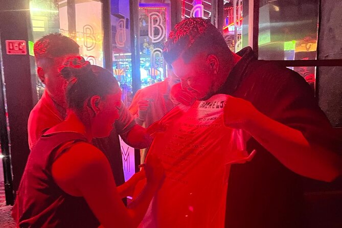 Bachelor Crawl- Cabo San Lucas- Free T-Shirt party checklist - Who This Tour Fits Best (and Who Might Prefer Another Plan)