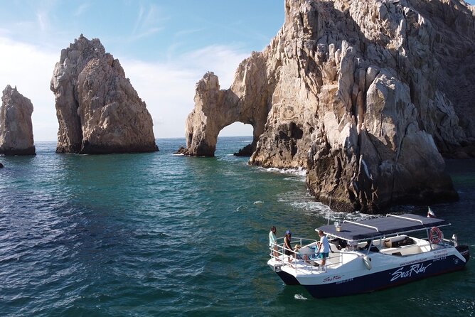 Bay Trip and the Arch of Cabo San Lucas - Timing your trip: weather matters more than the hour on your watch