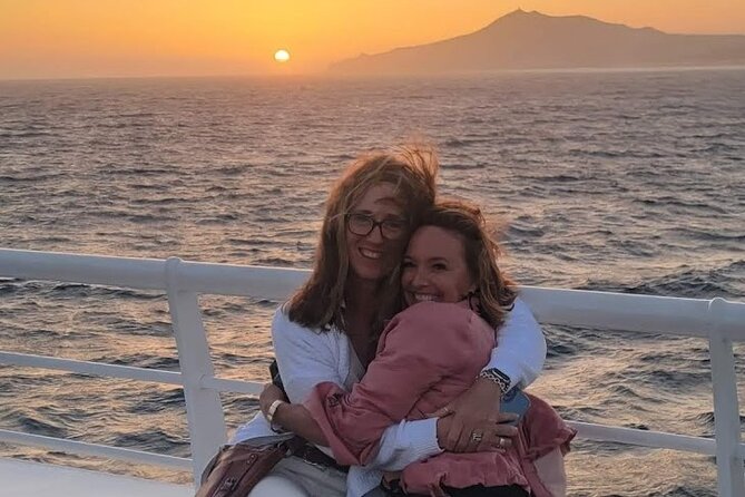 Cabo Arch Sunset Yacht Tour - Dinner & Drinks — Up to 18 Guests - The Crew Makes or Breaks It: How This One Tends to Feel