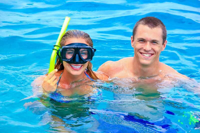 Cabo Catamaran Snorkel: Arch & Santa Maria, Open Bar, Snacks - What this tour is best for (and who might want another option)