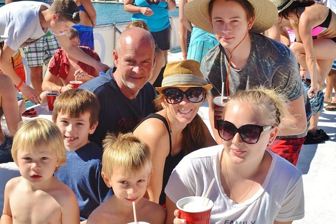 Cabo Escape Breakfast Snorkel Cruise - Family-friendly entertainment: live music, games, and kid energy