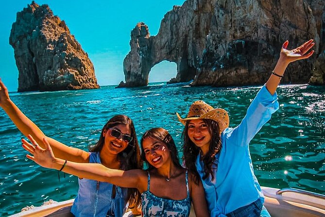 Cabo life Private Yacht in Los Cabos | 10 PAX & 3 HRS - Getting There at the Marina: Medano 39 Meets Gregory Tours
