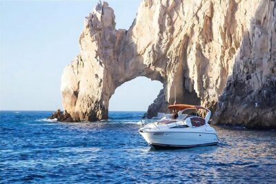 Cabo Private Yacht Cruise to El Arco with Snorkeling Adventure - Pelican Rock and the Cabo coastline: what the ride is really for
