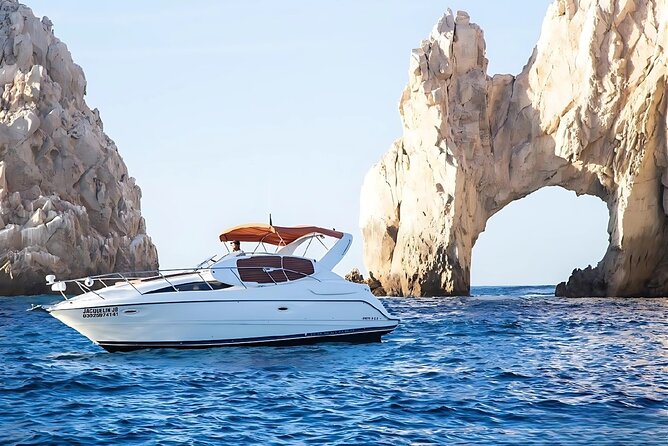 Cabo Private Yacht Cruise to El Arco with Snorkeling Adventure - Price and value: what $495 per group buys you