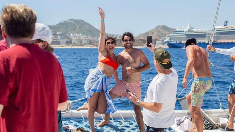 Cabo San Lucas: 4-Hour Snorkeling Cruise with Open Bar - Santa Maria Bay Snorkeling: What You’ll Really Get in 45 Minutes