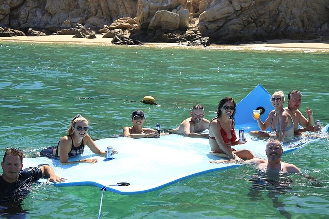 Cabo San Lucas Arch Tour and we go down to Playa del Amor - Los Arcos: The natural arch that steals the photos