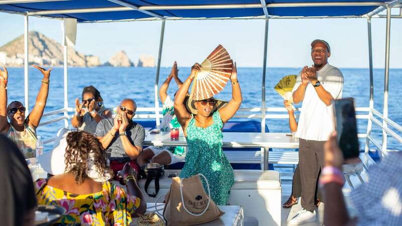 Cabo San Lucas: Cabo Mar Mexican Flavors Sunset Cruise - Cabo Mar at Sea: Music, Movement, and Landmark Views