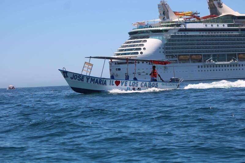 Cabo San Lucas: Classic Tour to the Arch in Glass Bottom - The Arch of Cabo San Lucas with a live guide
