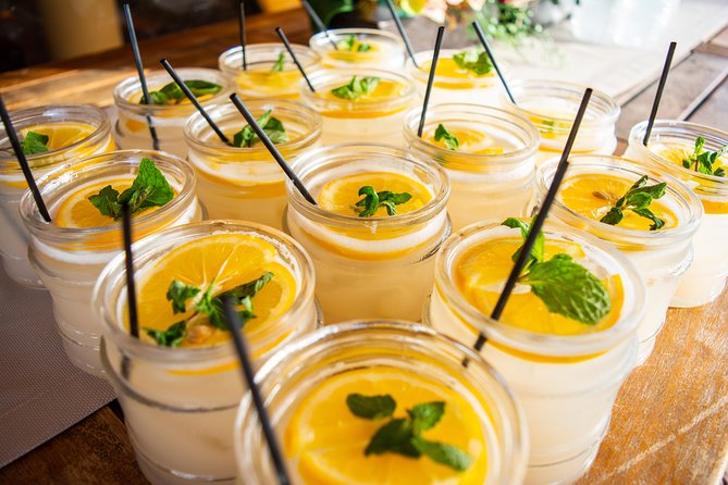 Cabo San Lucas Luxury Sailing Yacht and Dinner with a Chef - The Deck Experience: Seating, comfort, and service rhythm