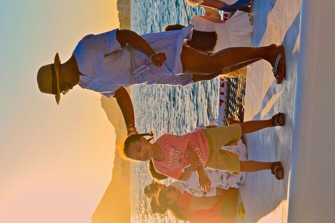 Cabo San Lucas Sunset Cruise with Unlimitted Drinks - Unlimited drinks: fun value, with a couple of realistic caveats
