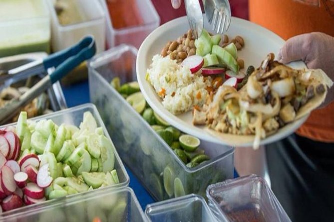 Cabo San Lucas Sunset Dinner Cruise with Open Bar - The buffet: fajitas and classic sides (and how picky eaters should plan)
