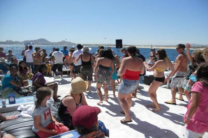 Cabo San Lucas Sunset Dinner Cruise with Open Bar - Seating and crowding: first come, no reserved spots