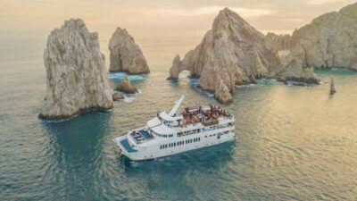 Cabo San Lucas: Sunset Premier Dinner & Show Cruise - From Cabo San Lucas Marina to Land’s End: the first hour’s best part