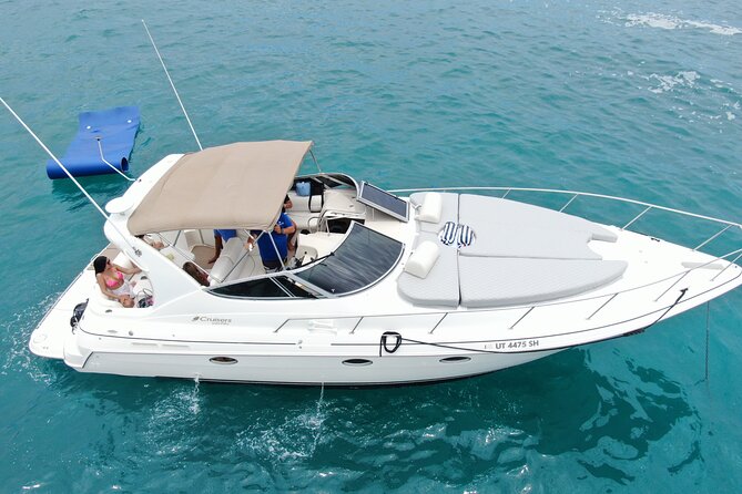 Cabo San Lucas Yacht Rental all inclusive - Food and open bar: the all-inclusive part that actually gets used