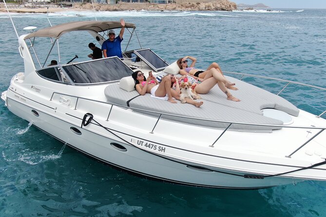 Cabo San Lucas Yacht Rental all inclusive - Snorkeling gear and paddle boards: included fun, not add-ons