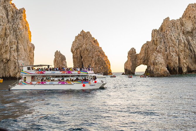 Cabo Sunset Dinner Cruise: Fajitas, Lands End and Party - Fajitas, buffet dinner, and what you actually get on deck