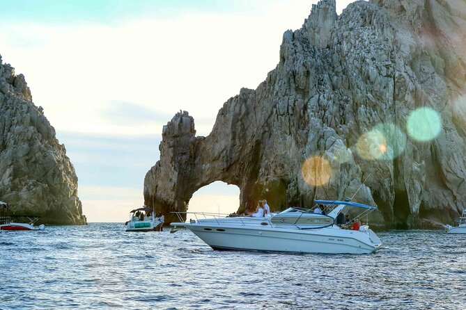 Cabo Sunset Tour - Stop 3: The Arch of Cabo San Lucas Photo Moment
