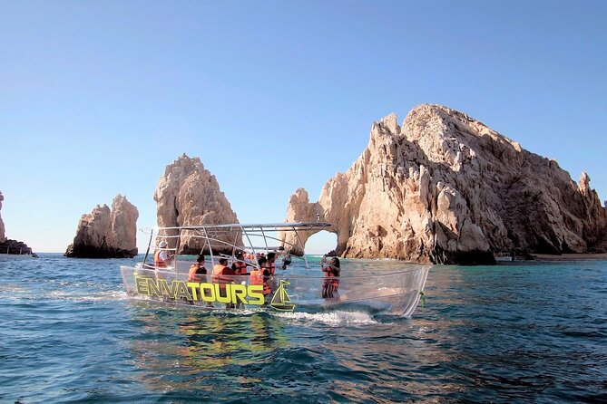 Clear Boat to Cabo Lands End, The Arch and more - Stop at Land’s End: close rock formations and the crowd rhythm