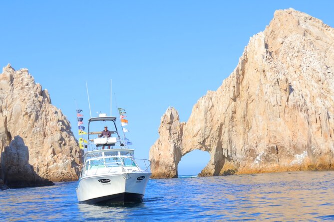 Exclusive Phantom II Fishing in Cabo San Lucas - Gear, Outriggers, and a Bilingual Crew
