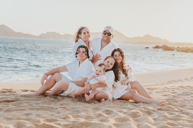 Family photo shoot on beach monuments - What’s included: guided portraits and a lot of usable photos