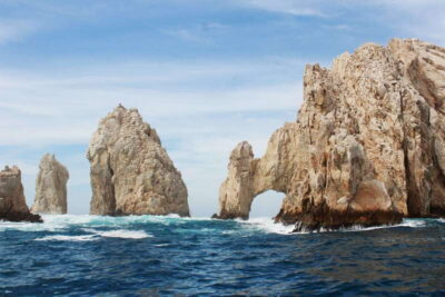 From Cabo San Lucas: Lovers Beach and El Arco Boat Trip - El Arco views and marine life spotting (around 45 minutes)