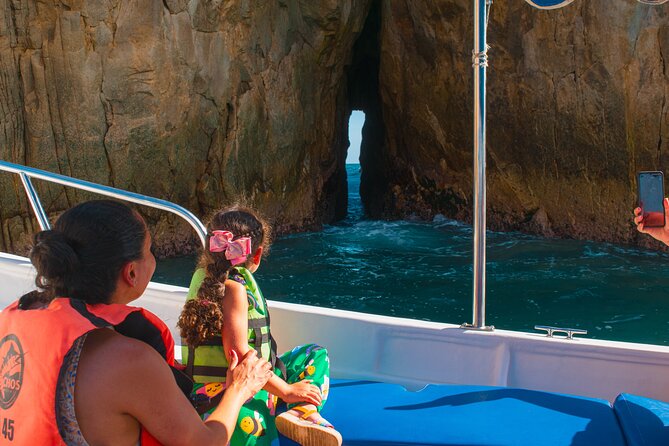 Glass-bottom boat tour to the Arch + beach time - Beach Time Expectations: The Part You Should Confirm in Plain English