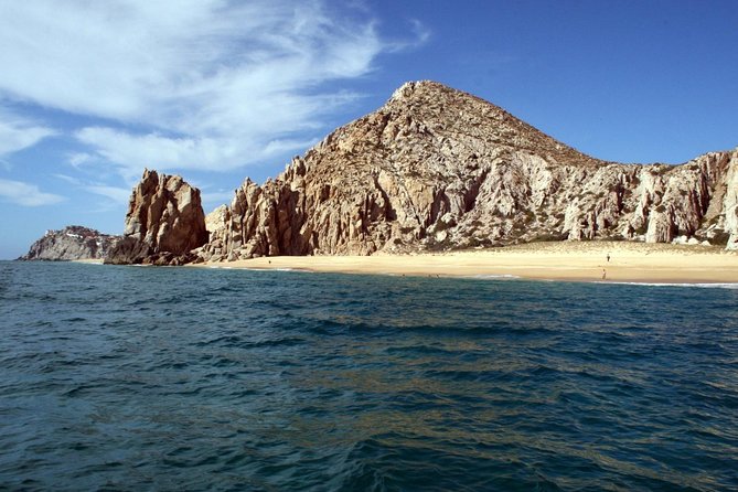 Guided Tour Los Cabos: Boat | Tacos & Tequila | Photos & Transfer - San José del Cabo downtown and Art District time