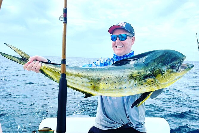 Kellyfish Cabo Sportfishing (Our bigger boat!) - The Fishing Rhythm: When You’re Catching and When You’re Waiting