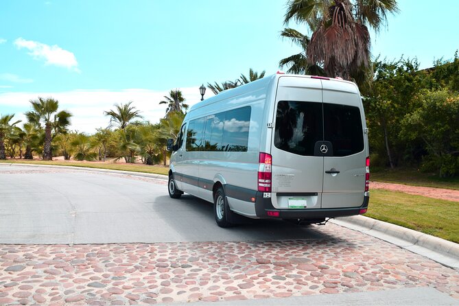 Los Cabos Airport Shuttle Roundtrip Hotels Only - Key points at a glance