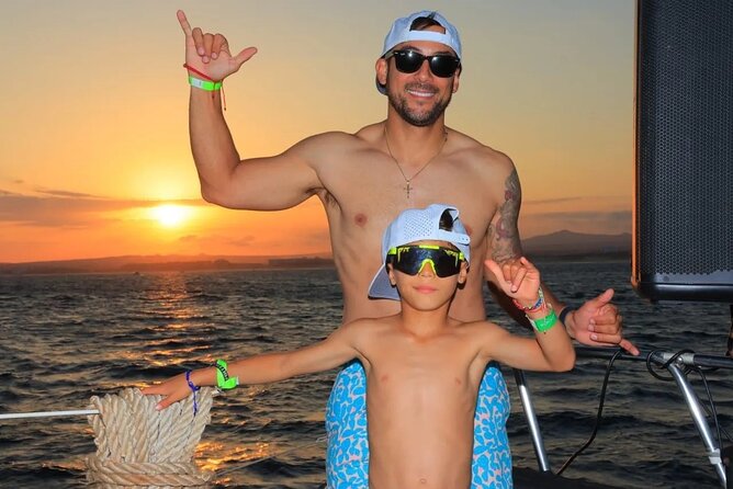 Los Cabos Catamaran Cruise with Open Bar & Light Snack - Sunset vs afternoon: the timing changes everything onboard