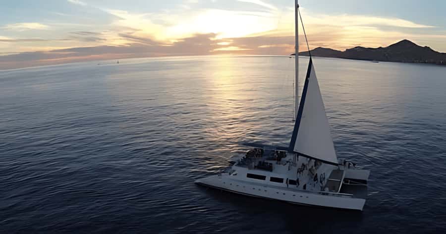 Los Cabos Catamaran: Iconic Sunset Cruise with Drinks & DJ - Why This Adults-Only Sunset Catamaran Feels Different in Los Cabos