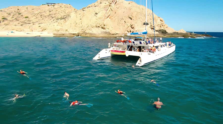 Los Cabos Catamaran: Iconic Sunset Cruise with Drinks & DJ - Food on Board: What to Verify Before You Assume