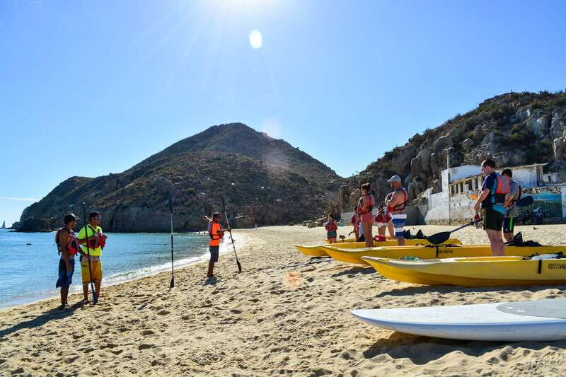 Los Cabos: Private Kayaking and Snorkeling Tour at the Arch - The guide experience: the difference between doing it and doing it well