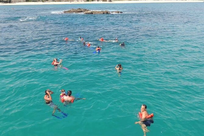 Los Cabos Snorkel & Pirate Ship Fun Adventure with Lunch - Lunch and open bar: the part that makes midday easy