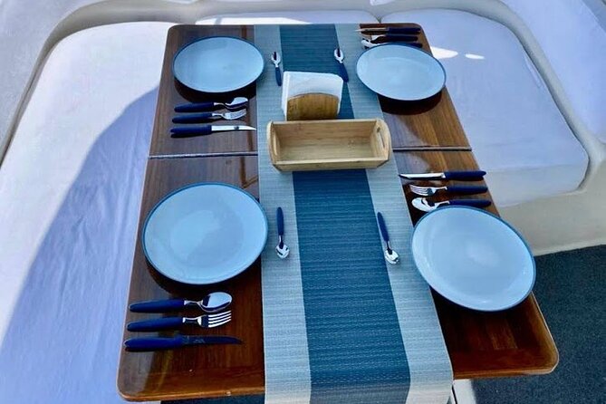 Los Cabos Yacht Adventure - Arch, Snorkel, Lunch, Drinks 1-18ppl - Food and Drinks: Why the Inclusions Make This Feel Like a Real Day