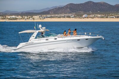 Luxury 42' Yacht Tour in Cabo for Snorkeling and Sunset - Chileno Bay and Santa Maria: Where Snorkeling Makes Sense
