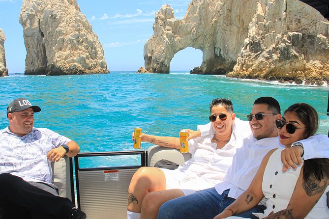 Luxury Boat Trip to the Arch - Luxury Pontoon Comfort Meets Real Bay Weather