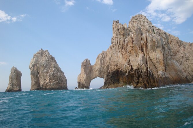 Luxury Cruise with Dinner and Music in Los Cabos - Upstairs vs downstairs: how to set yourself up for better views