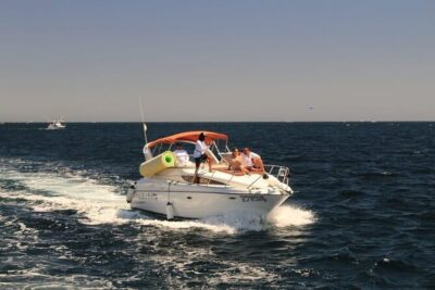 Luxury Experience on Private Yacht 34ft in Cabo - Cruising Past El Arco: The Arch From the Waterline