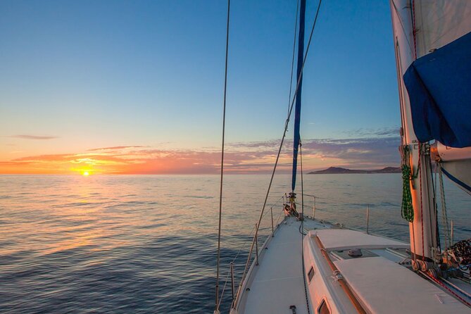 Luxury Sailboat Tour at Sunset in Los Cabos + Snacks + Premium Drinks - Meeting Point and Getting There Smoothly
