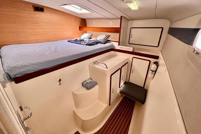 Luxury Sailing catamaran charter in Cabo San Lucas all inclusive - Weather, comfort, and how to plan your body for 3 hours on deck
