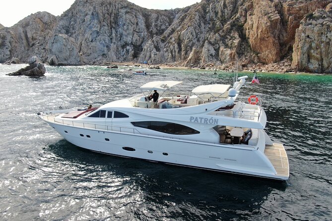 Luxury Yacht Charter in Cabo San Lucas - Ferretti 88ft. - Ferretti 88ft luxury charter: what you’re paying for
