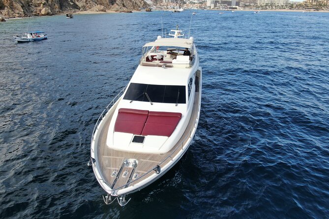 Luxury Yacht Charter in Cabo San Lucas - Ferretti 88ft. - Who this Cabo yacht charter suits best