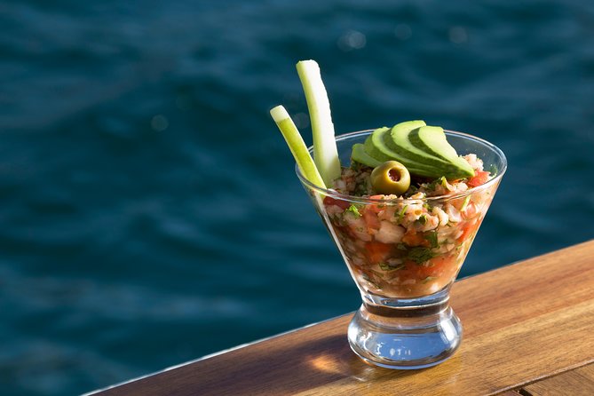 Luxury Yacht Snorkeling & Lunch Cruise from Cabo San Lucas - Stop 3: Baja Tacos, Snacks, and an Open Premium Bar on the Water