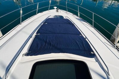 Luxury Yacht Tour in Los Cabos 45FT SeaRay Sundancer - Entering El Arco: the “end of the earth” photo moment