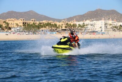 New Jetski Adventure in Cabo San Lucas Bay with Hotel Pickup 1hr - How the Guide and Safety Work on a Yamaha Jetski